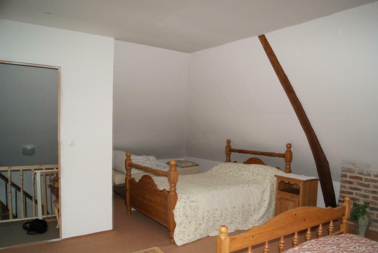 Country House - Spacious And Tranquil Bailly-en-Riviere Bagian luar foto