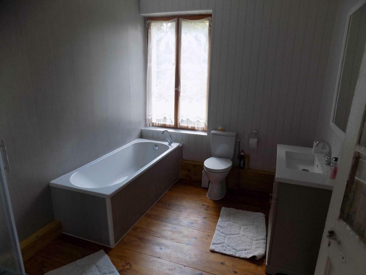 Country House - Spacious And Tranquil Bailly-en-Riviere Bagian luar foto